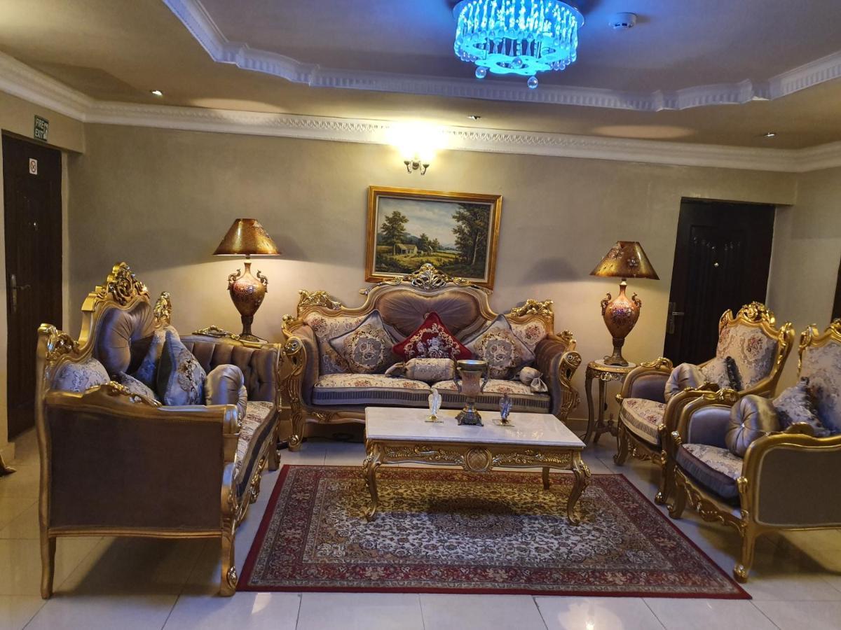 Apartment Royale Hotel & Suite Lagos Exterior foto
