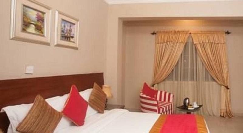 Apartment Royale Hotel & Suite Lagos Exterior foto